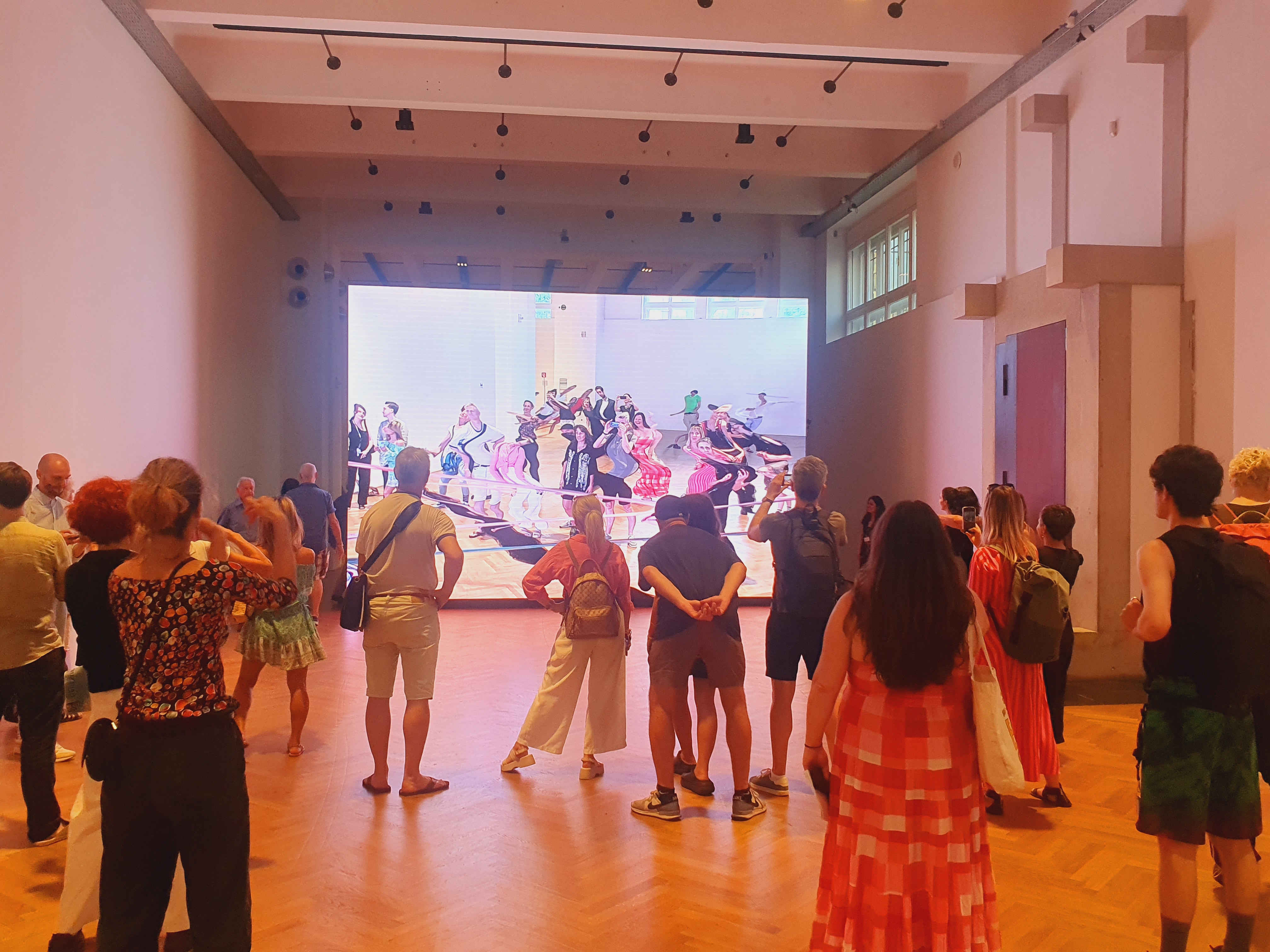 Choreographic Objects – City of Abstracts (2002)