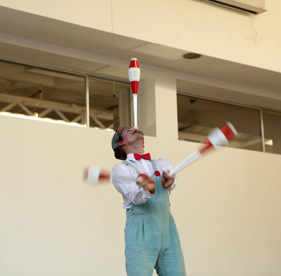 Taller Elaboracin y manipulacin de juguetes de circo