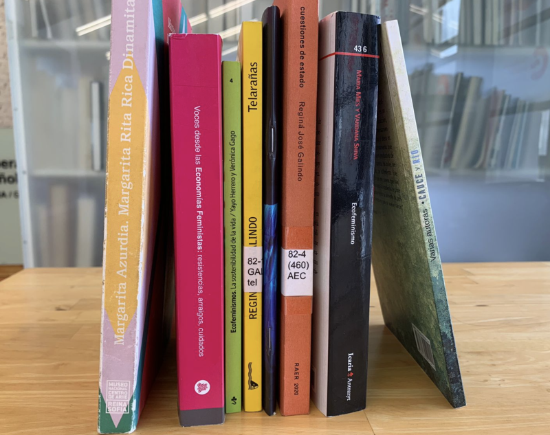 Biblioteca Derecho de vida