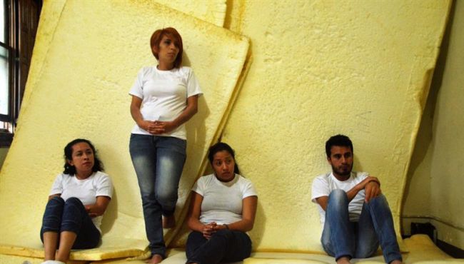 Teatro Nias de papel