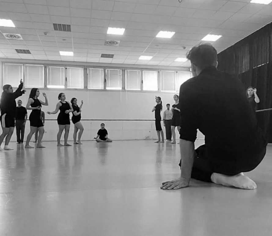 Herramientas para la creacin escnica Teatro fsico Del entrenamiento a la puesta en escena