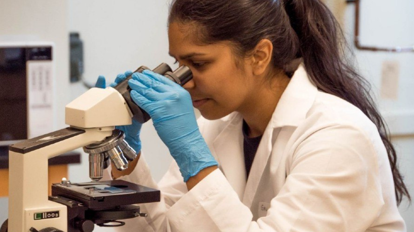 SENACYT/OEI: Situación de la mujeres científicas en Guatemala